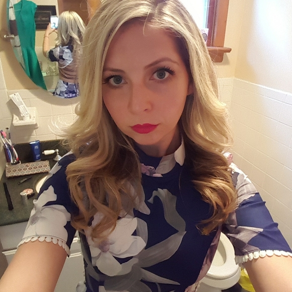 Floral dress - Picture 4 of 6